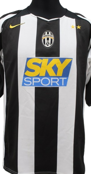 Zlatan Ibrahimovic - Juventus Home Retro Shirt 2004/2005