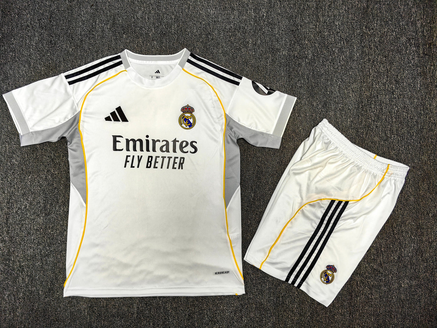 Real Madrid Kit Home 2025/2026