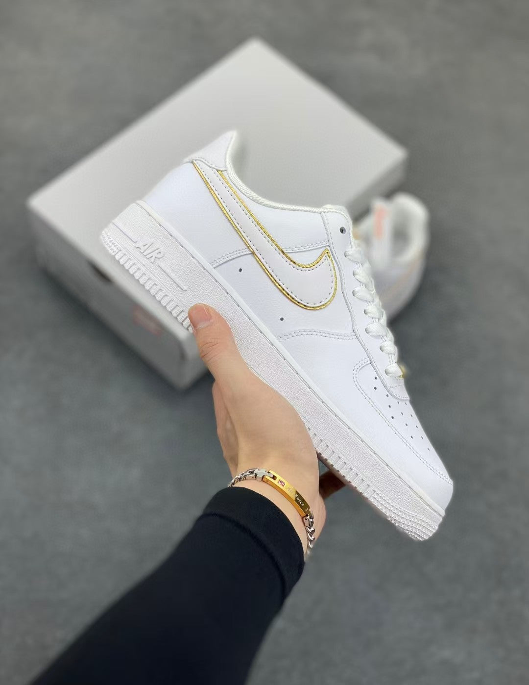 Nike Air Force 1 Shoes Fn40 - Iconic Streetwear Sneakers