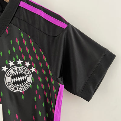 23/24 kids Bayern Munich away size: 16-28
