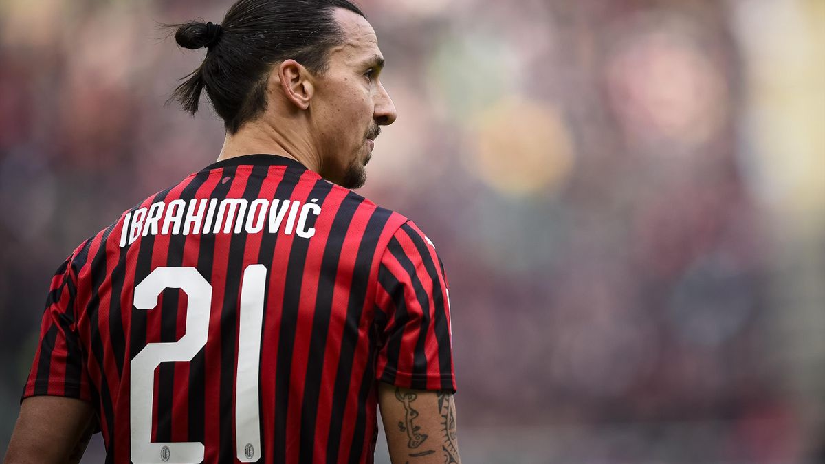 Zlatan Ibrahimovic - Milan Home Retro Shirt 2019/2020