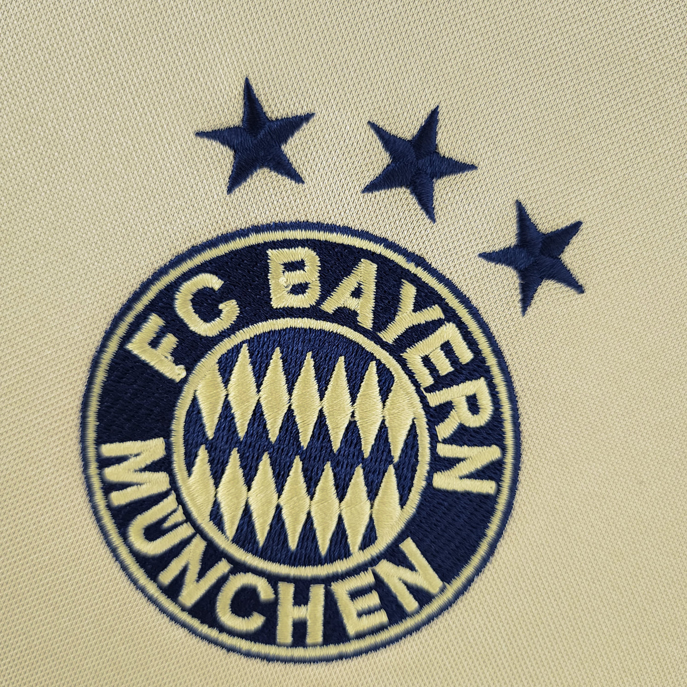 Retro 04/05 Bayern Munich away S-XXL