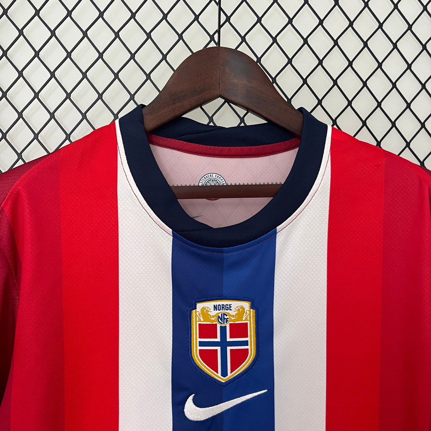 Noorwegen Home Shirt 2024/2025 – Maten van S tot XXXL voor Trotse Supporters!