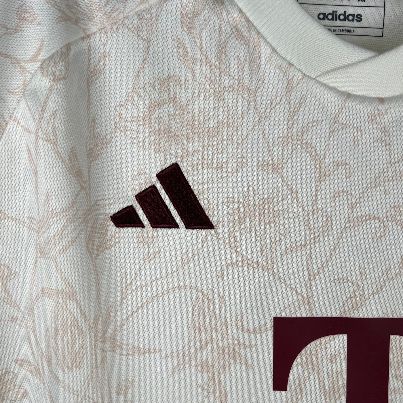 23/24 Bayern Munich third away