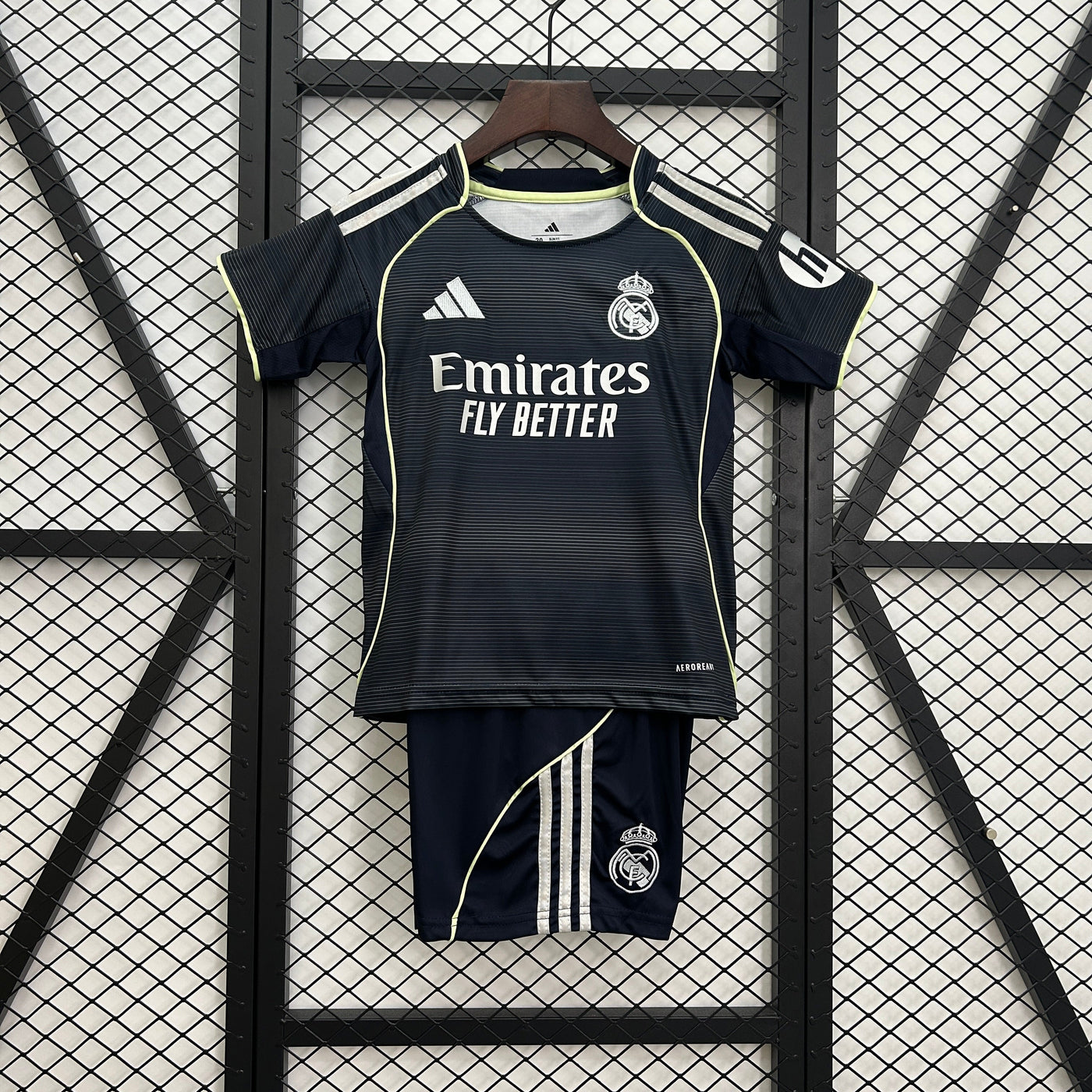 Real Madrid Kids Away Kit 2025/2026