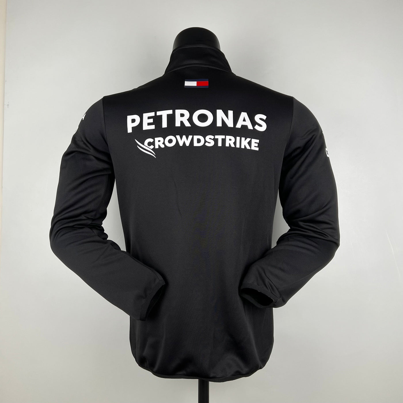 Formula 1™ Team - Mercedes-AMG Petronas - Long Sleeve with Zip