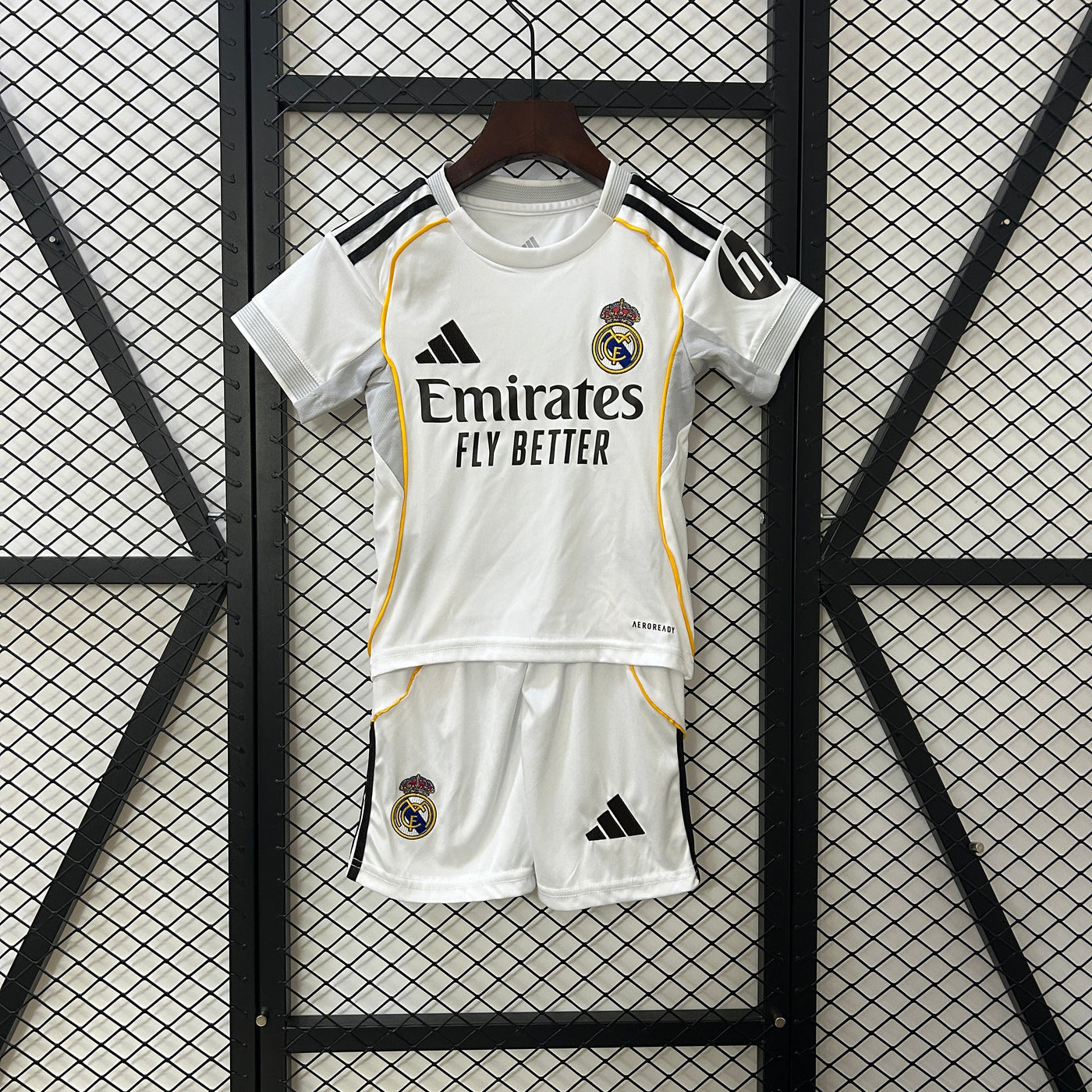 Real Madrid Kids Home Kit 2025/2026