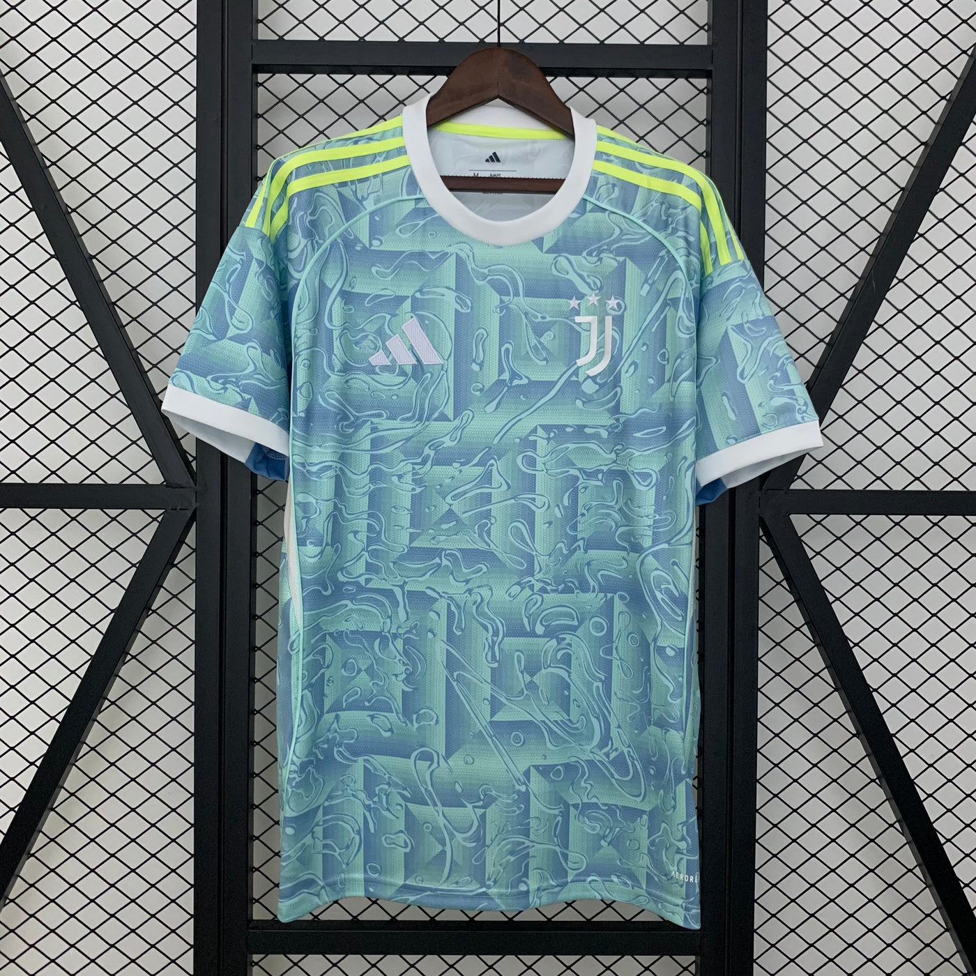 Juventus Away 2025/2026