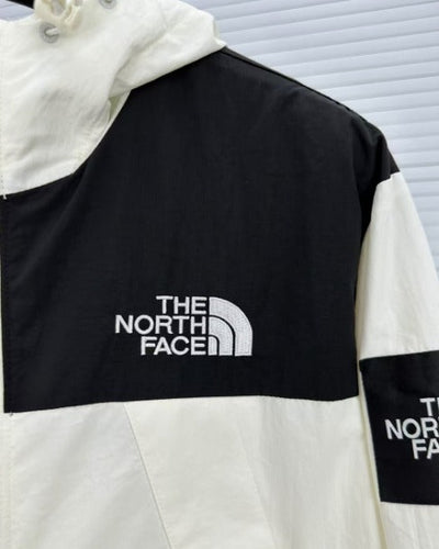 The North Face Martis Jacket Windbreaker Leather White/Black