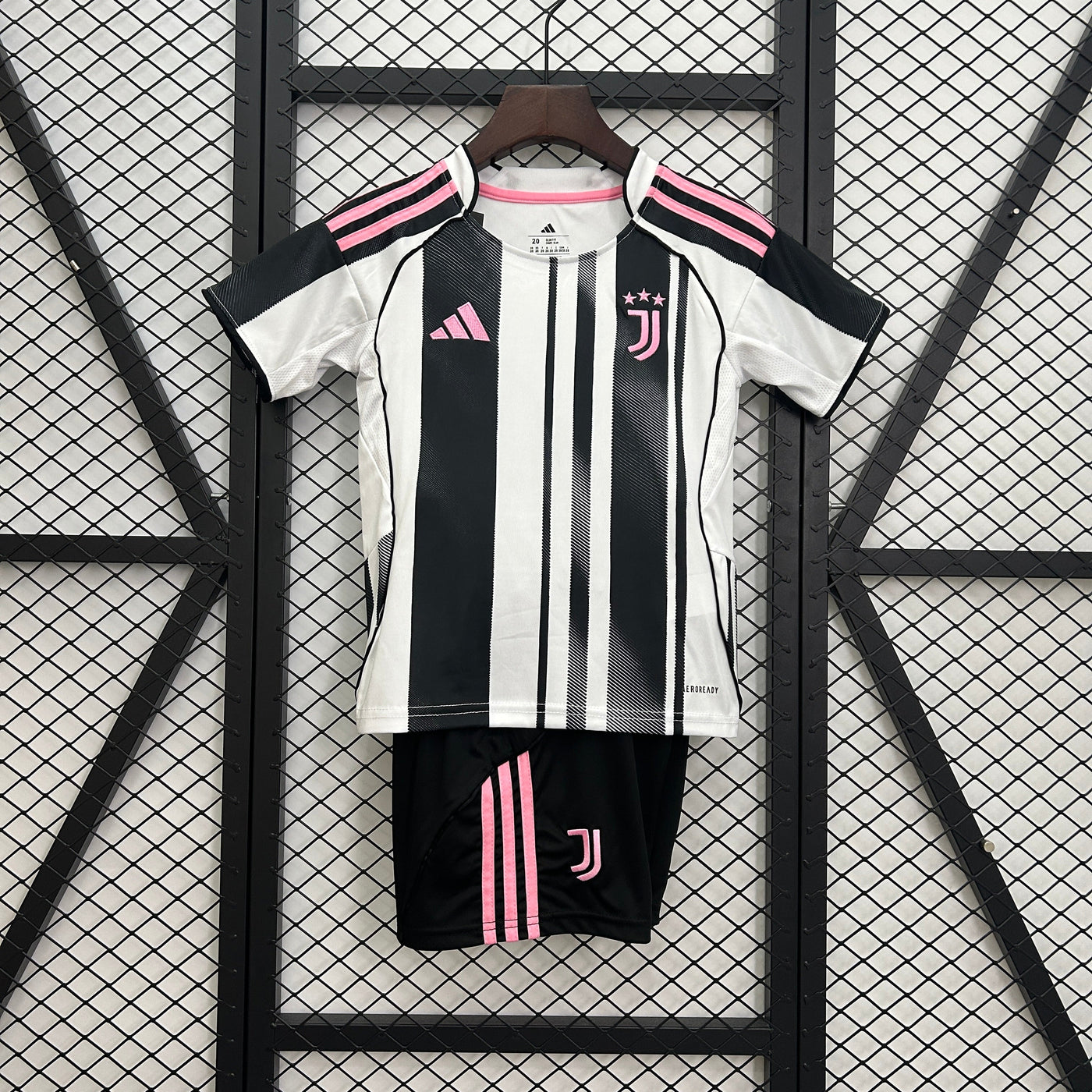 Juventus Kids Home Kit 2025/2026