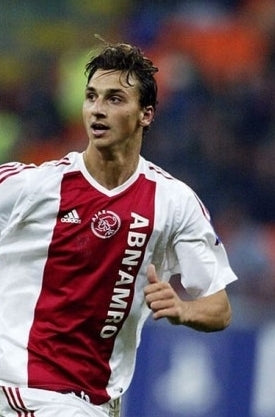 Zlatan Ibrahimovic - Ajax Home Retro Shirt 2002/2003