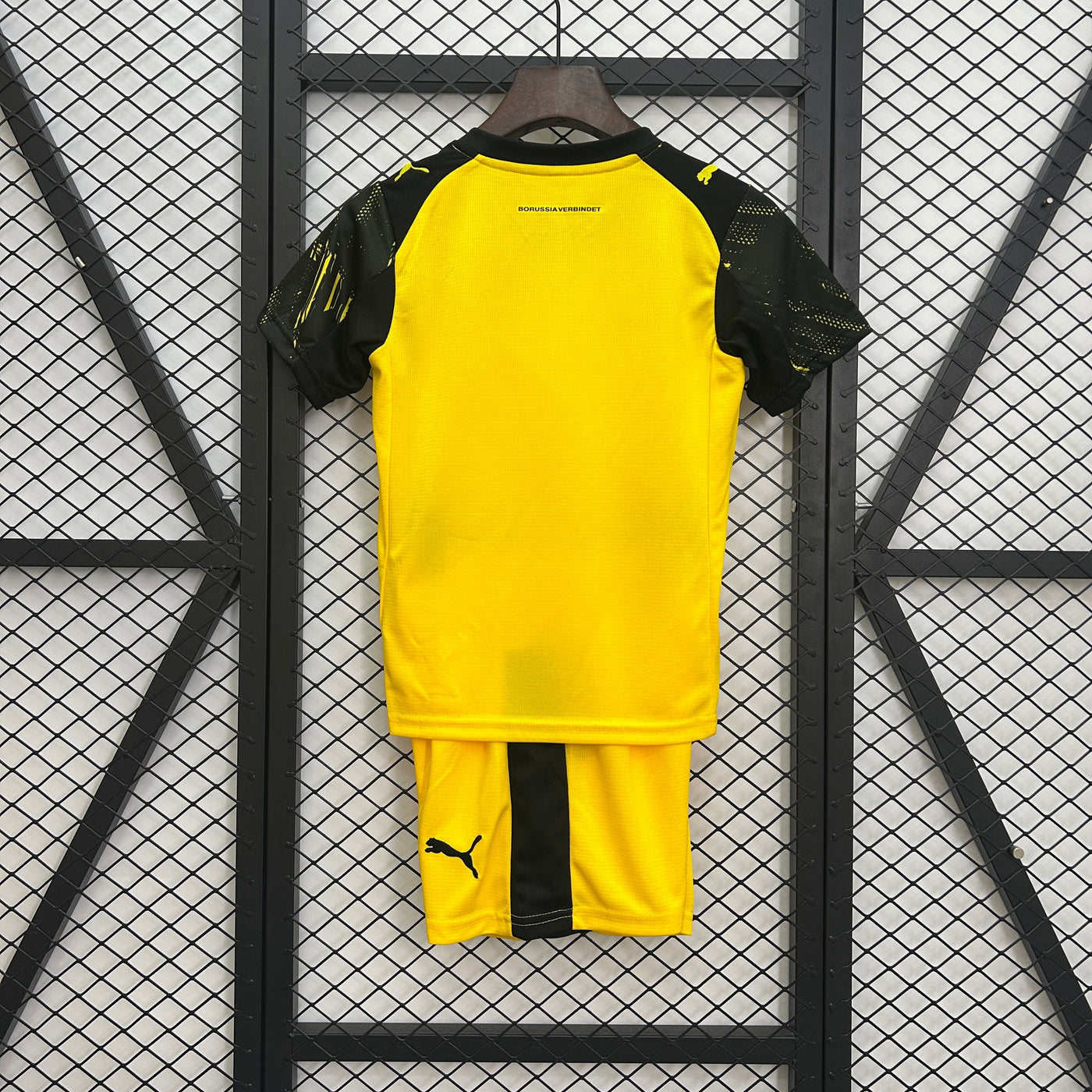 Borussia Dortmund Kids Home Kit 2025/2026