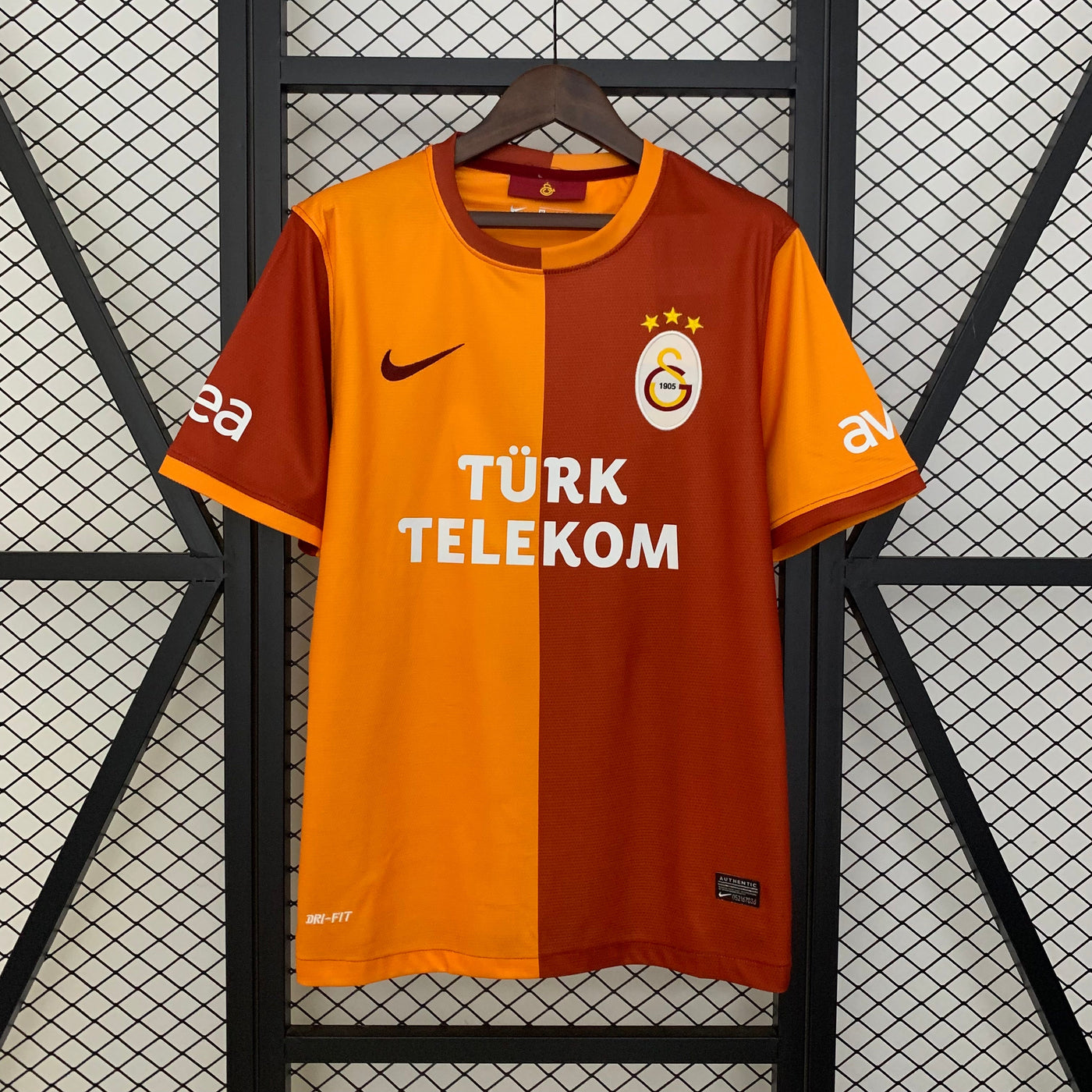 Galatasaray Home Retro Shirt 2013/2014