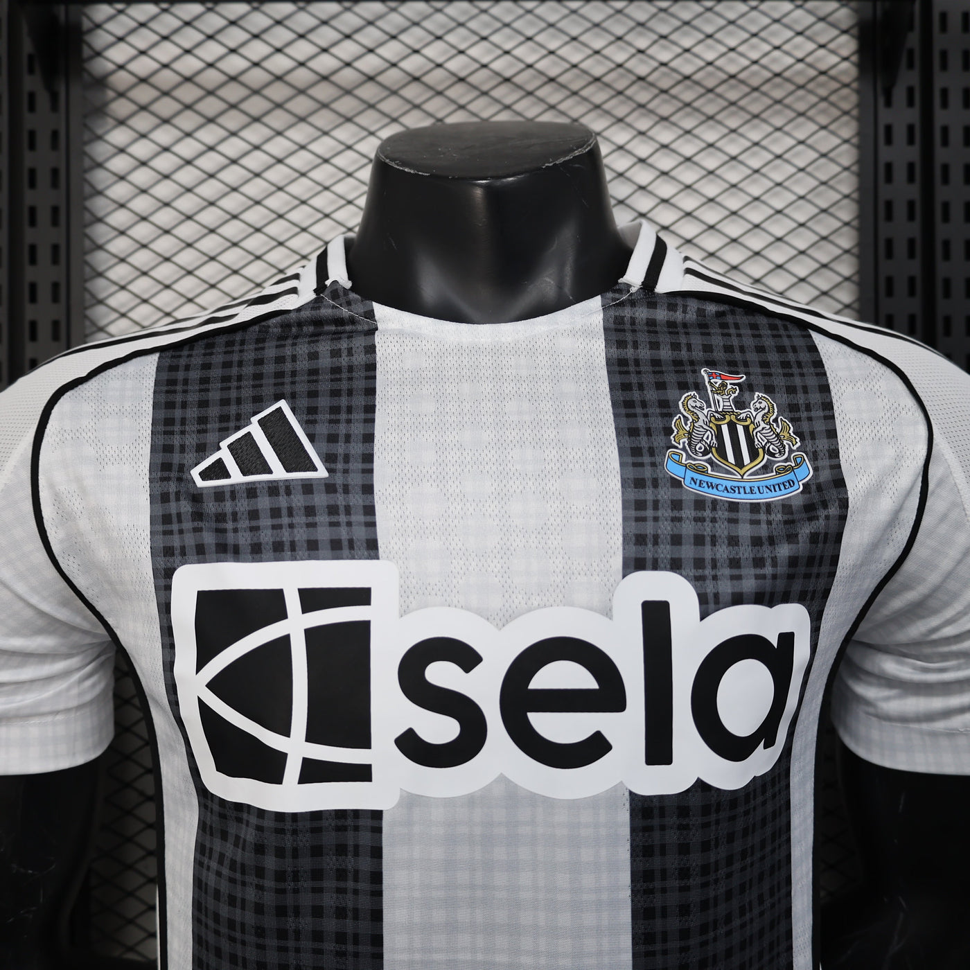 Newcastle United Home 2025/2026