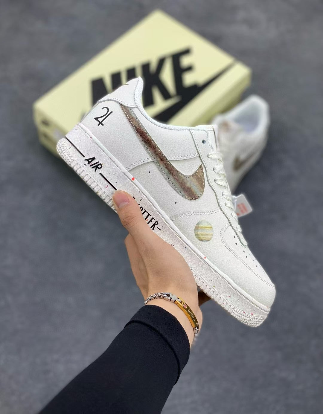 Nike Air Force 1 Shoes Fn28 - Iconic Streetwear Sneakers