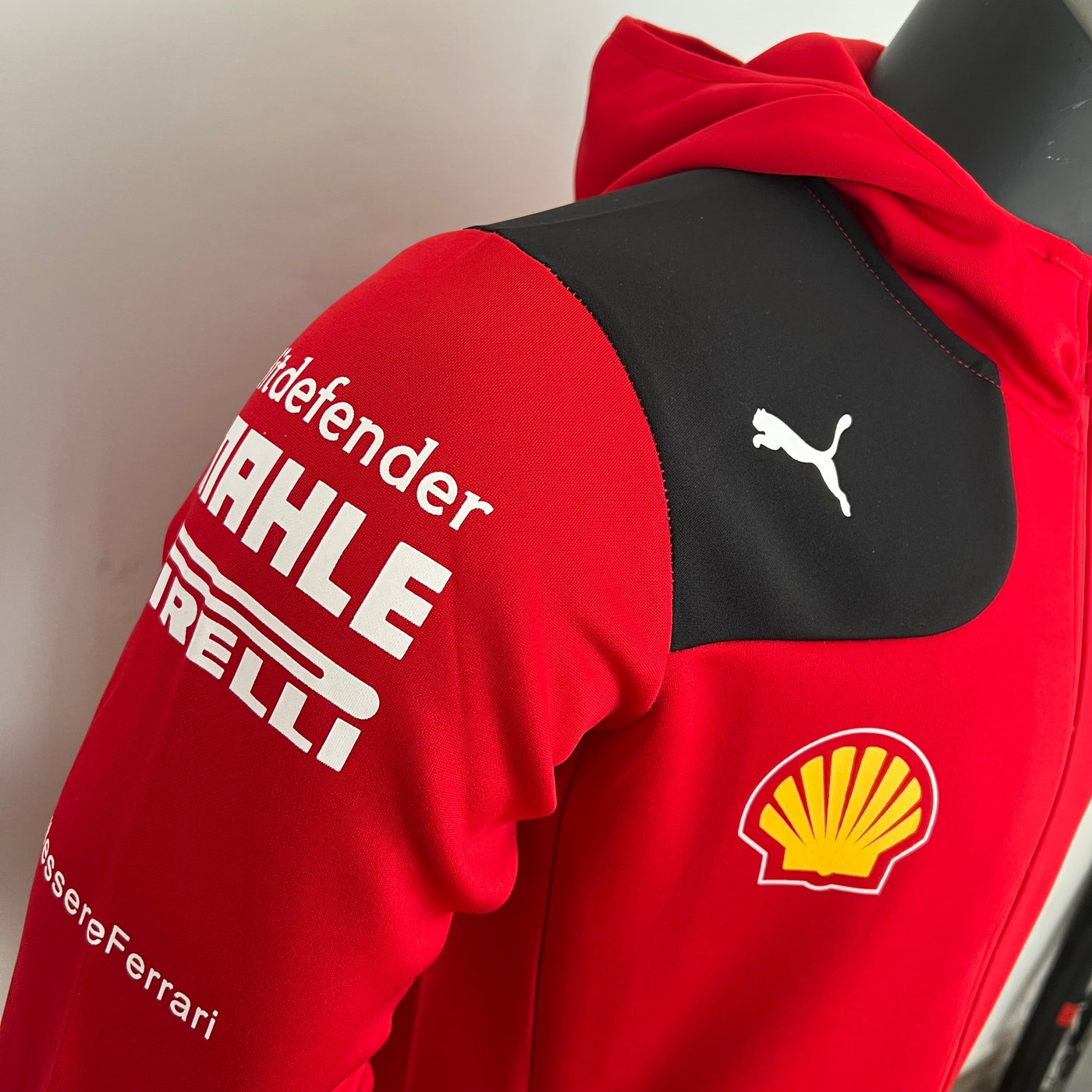 Formula 1™ Team - Ferrari Shell F1 - Long Sleeve with Zip