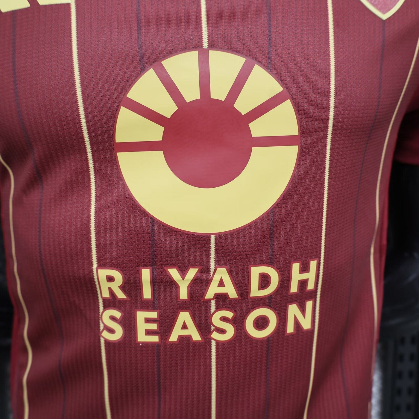 Officiële AS Roma Special Edition Shirt 2024/2025 - Bordeaurood met Gouden Details