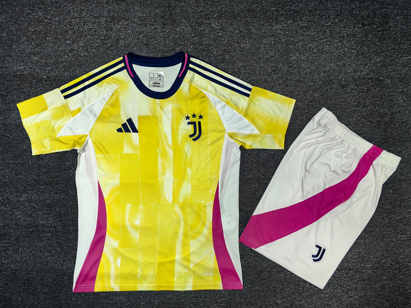 Juventus Kit Away 2024/2025